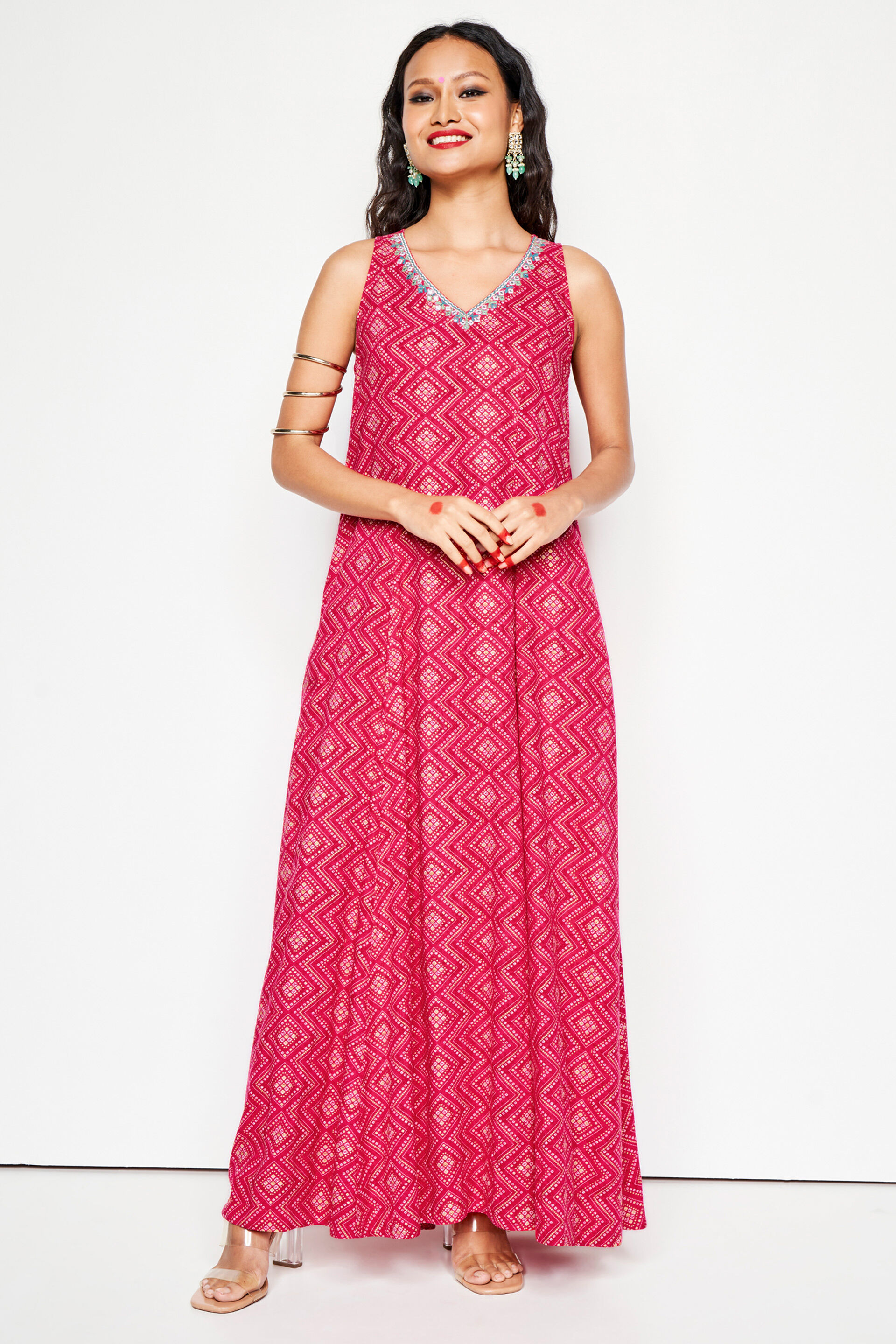 Buy our Pink Maxi online from globaldesi.in SC FW23GM186MXRY